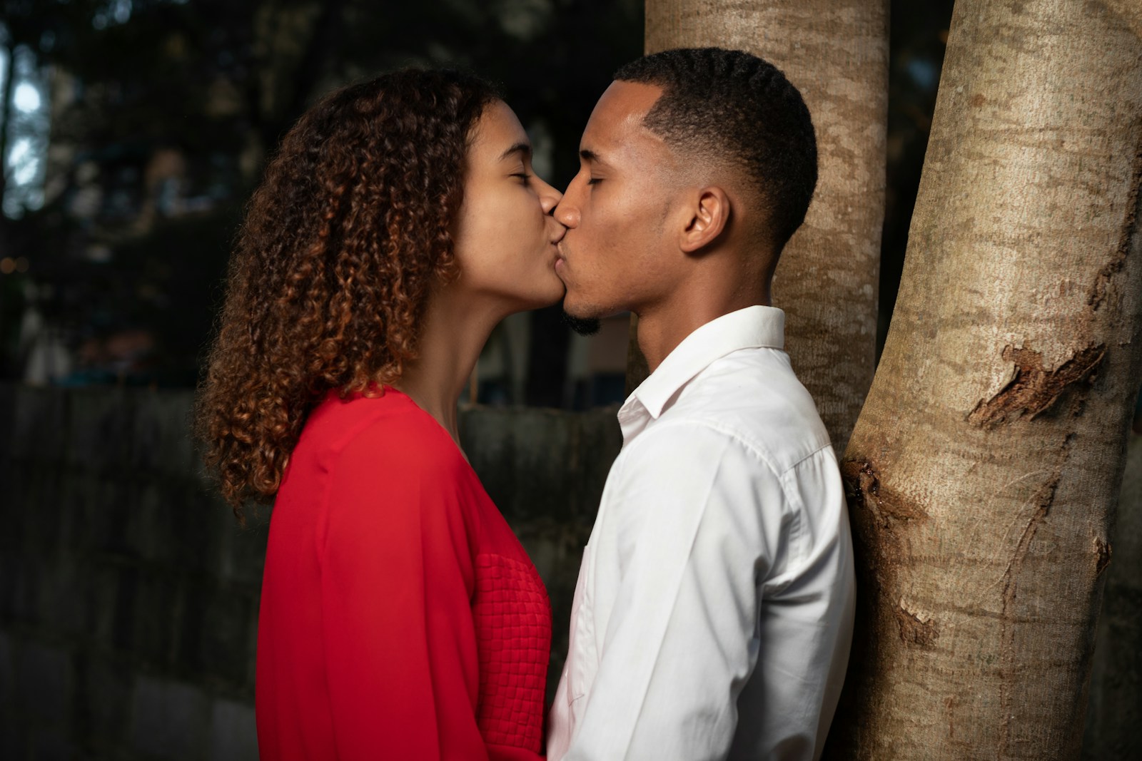 The Importance of Proper Kissing Hygiene for Oral Health